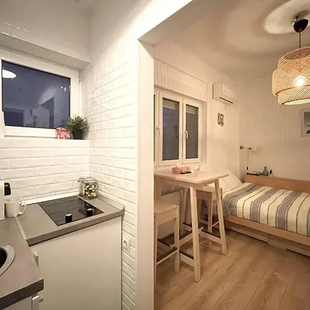 Apartment Rooftop - In The Heart Of